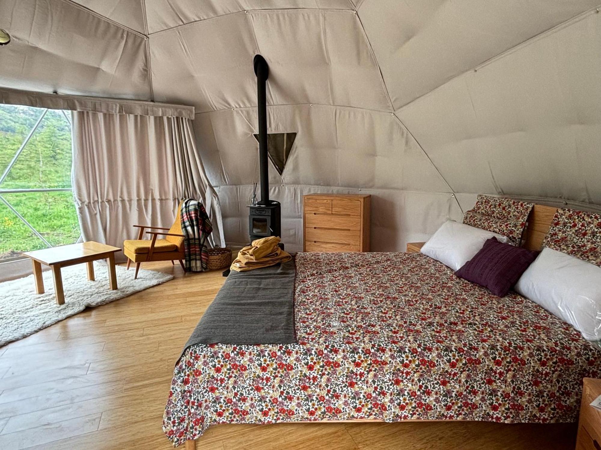 Takahuri Glamping Domes 旺格努伊 外观 照片